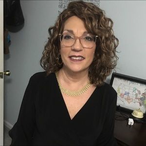 Meet your Posher, Donna